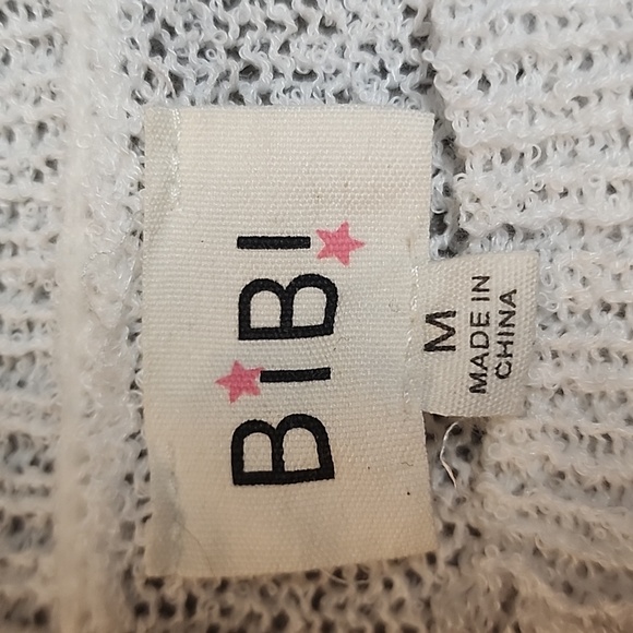 BIBi brand ♥️ sweater NWOT - Picture 6 of 10